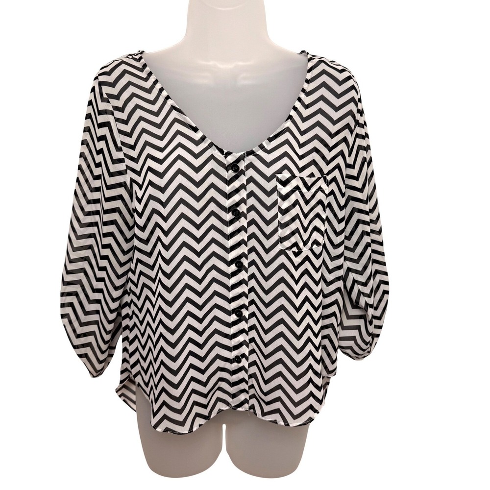 Black White Chevron Sheer Blouse M High Low Boho Roll Tab Sleeve Button Front